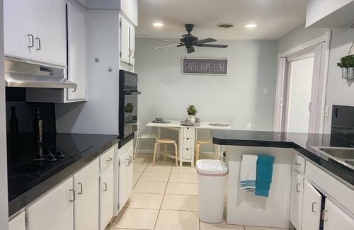 South Corals Casa | Beach home near Las Olas in Fort Lauderdale