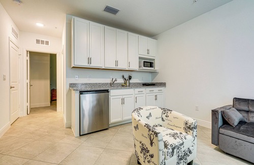 Port Saint Lucie Apartamento | Beach-Hop & Golf! Port St Lucie Apt w/ Shared Yard