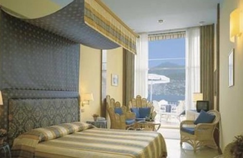 Malcesine Hotel | Beach Hotel Du Lac