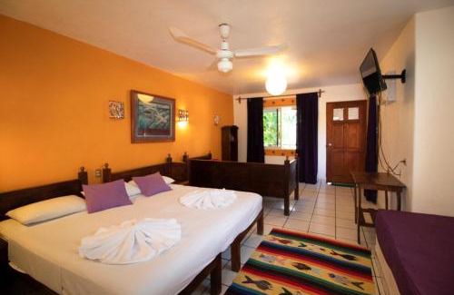 Brisas de Zicatela Hotel | BEACH HOTEL INES en Zicatela