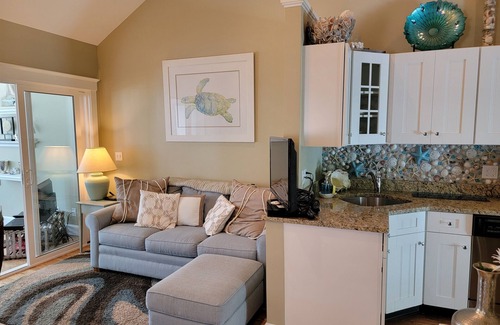 Seaglass Village Cabaña | Beautiful Year Round Duplex Unit With Custom Kitchen & Large Private Patio