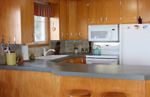 Canoe Cove Cabaña | BEACH HOUSE