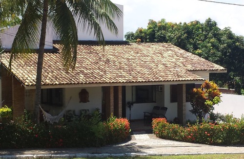 Itaparica Casa | CASA DE PLAYA, CONDOMINIO CERRADO, ACCESO AL MAR, DUERME A 15 PERSONAS