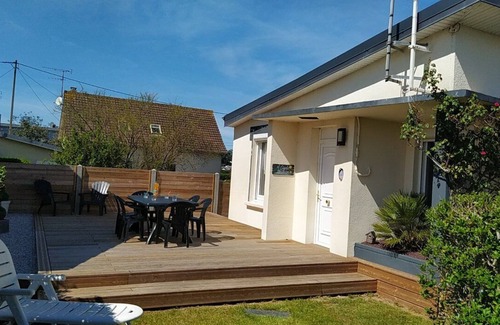 Montmartin-sur-Mer Casa | Beach house in Hauteville sur Mer