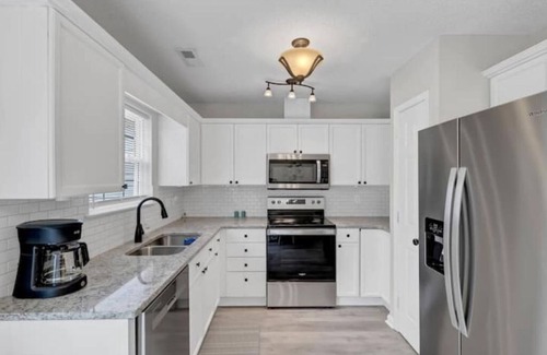 Silver Lake Casa | Beach House Getaway