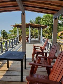 La Libertad Casa | Beach house in la libertad