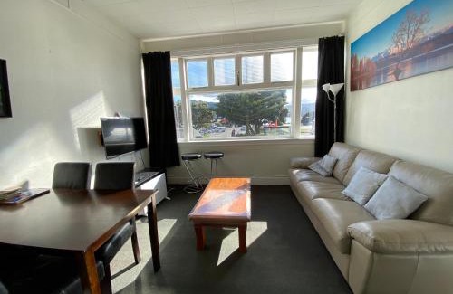 Oriental Bay Apartamento | Beach house in Oriental Parade