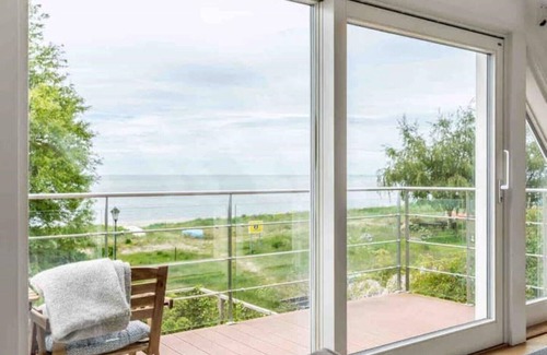 Trelleborg Casa | Beach house in Trelleborg with hot tub