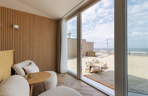 Zandvoort Chalet De Esquí | Casa de Playa en Zandvoort con Vista al Mar