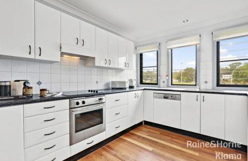 Kiama Casa | Beach House Kendalls - Low Season Special - Stay 3 PAY FOR 2 Nights