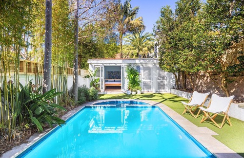 Bellevue Hill Casa | Beach House on Roscoe