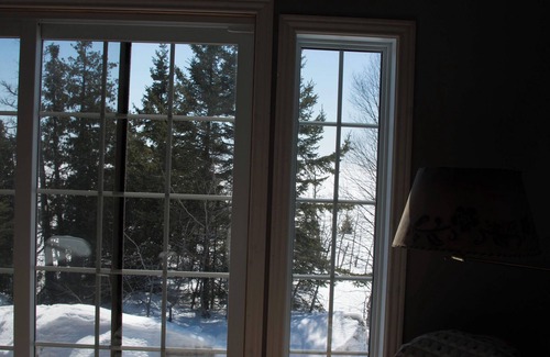 Manitoulin District Cabaña | Beach house on Square Bay