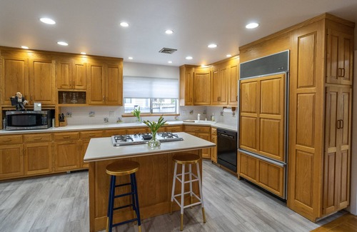 Cove - East Side - Shippan Casa | Beach House - relax on the deck - stunning sunrises!