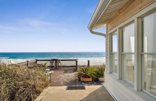 Kiska Beach Casa | Beach House - Seaside Serendipity by PHG