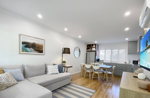 Port Stephens Council Villa | Beach House Shoal Bay Villa 1