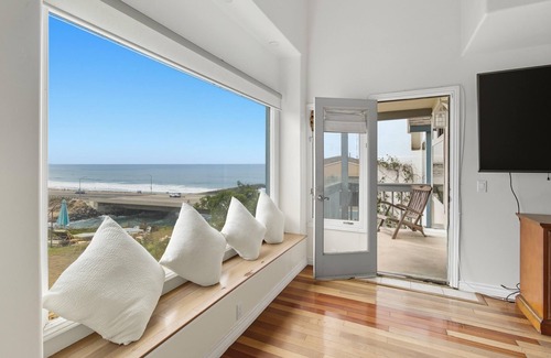 Carlsbad Casa | Beach House Vibe! Views Views Views!