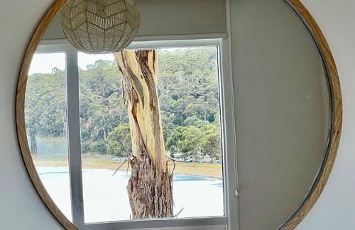 Kingston Beach Casa | Beach house with sauna. Stunning views, cosy renovated mid-century gem