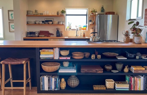 Bolinas Casa | BEACH HOUSE WITH EPIC VIEWS - cedar hot tub, curated interior
