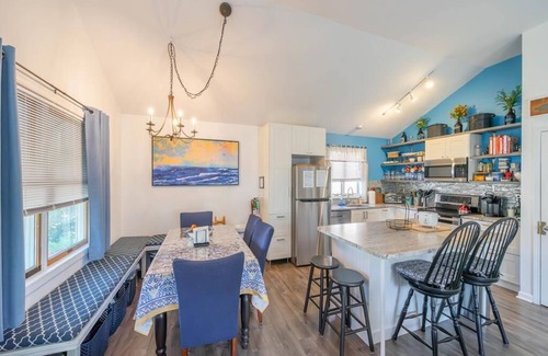 Villas Casa | Beach house with inground solar heated pool, hot tub, Sleeps 10