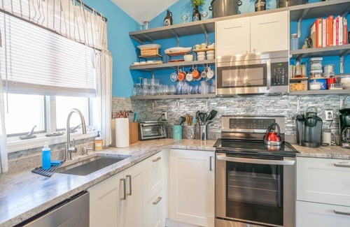 Villas Casa | Beach house with inground solar heated pool, hot tub, Sleeps 10