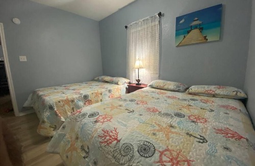 Surfside Beach Casa | Beach House with Ocean view
