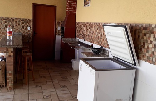 Prado Casa | Casa de playa con piscina en Alcobaça-Ba