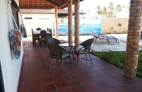 Aguas Belas Casa | casa de playa con piscina en Águas Belas, Caponga (Internet / Wi-Fi está disponible)