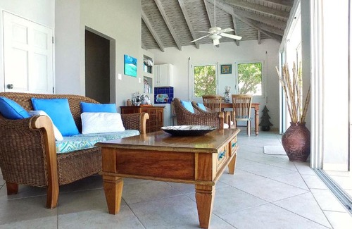 Dawn Beach Estates Casa | Beach House Younes