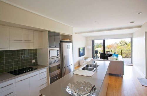 Agnes Water Apartamento | Beach Karma - Three-Bedroom Beachside Escape with Heated Communal Pool in Agnes Water