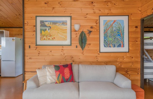 Hahei Casa | Beach Lovers Bach - Hahei Holiday Home