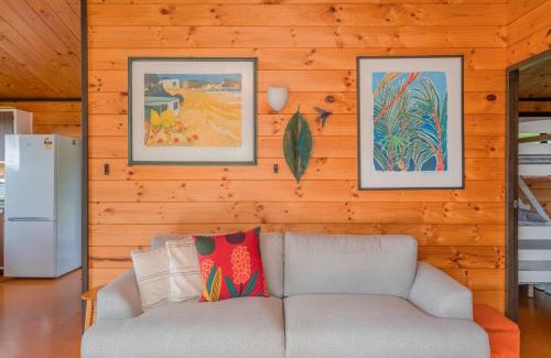 Hahei Casa | Beach Lovers Bach - Hahei Holiday Home