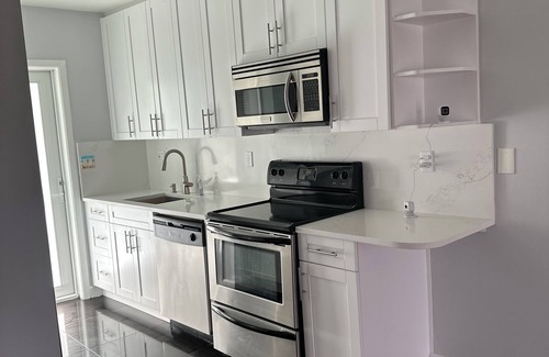Dolphin Isles Apartamento | Beach Lover’s Paradise: Cozy rental just 5 minutes walk to Fort Lauderdale beach