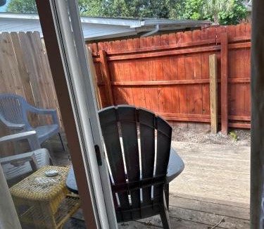 Windy Hill Apartamento | Beach Lovin/1 BR, handicap access, pets ok
