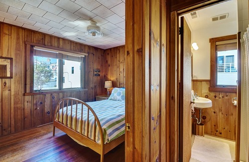Holgate Casa | Beach Oasis Getaway-Coach House-Two Bungalows Available-Steps from the Water