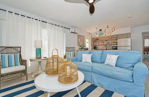 Lake Ridge Apartamento | Beach Oasis with PlayStation, BBQ, Beach and Baby gear