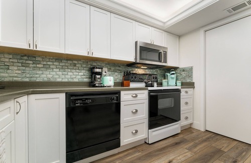 Bonita Springs Condominio | Beach Paradise Awaits N.Naples/Bonita Beach
