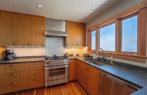 Tillamook Casa | Beach, Please! Modern Oceanfront Haven