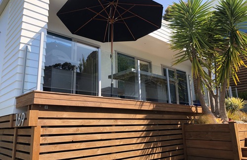 Tairua Cabaña | Beach Pod Studio - Tairua Bach