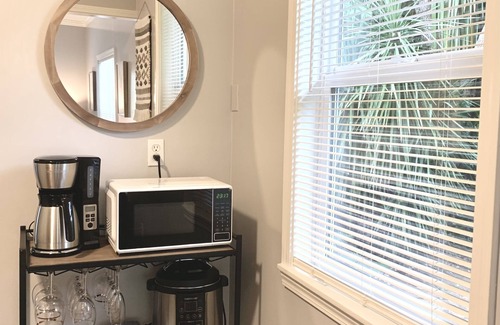 Crescent City Casa | Beach & Redwoods 5mins from Unexpected Oasis