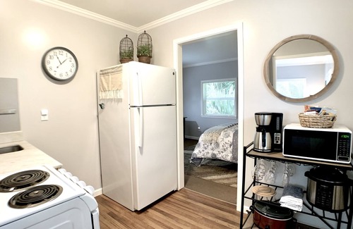 Crescent City Casa | Beach & Redwoods 5mins from Unexpected Oasis