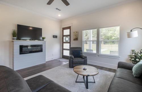 Gulfport Casa | Beach Retreat at Gaston Point