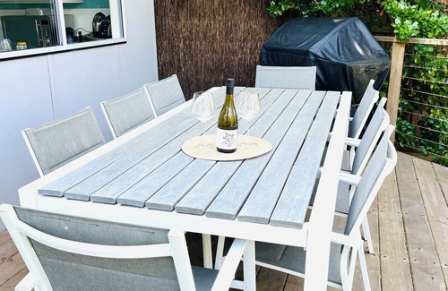 Shoreham Casa | BEACH RETREAT - Old Shoreham: 4Bed, Walk 2 Beach Cafe/GenStore, Family Friendly!