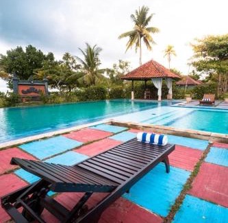 Tanjung Pandan Hotel | Beach Rock Resort Belitung
