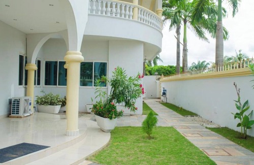 Littoral Department Apartamento | Beach Sand Hotel & Resort, Cotonou Standard King Room 8