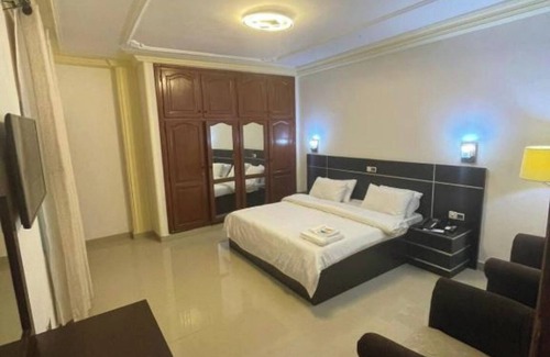 Littoral Department Apartamento | Beach Sand Hotel & Resort, Cotonou Standard King Room 8