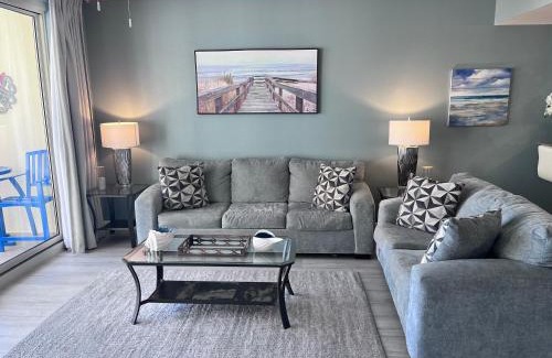 Panama City Beach Apartamento | Beach, Sand, Sun & Pool 2BR 2BA Condo