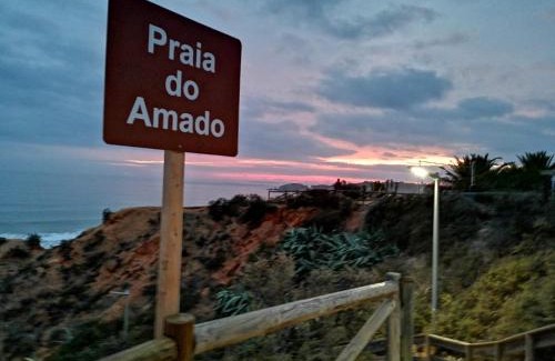 Praia da Rocha Apartamento | Beach & Sea Apt, Fast WIFI, Airco, Private Parking and Pool