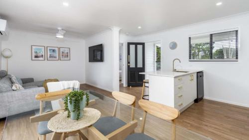 Bongaree Casa | Beach Shack Bongaree