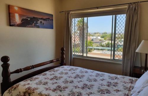 Semaphore Park Apartamento | Beach side holiday apartment