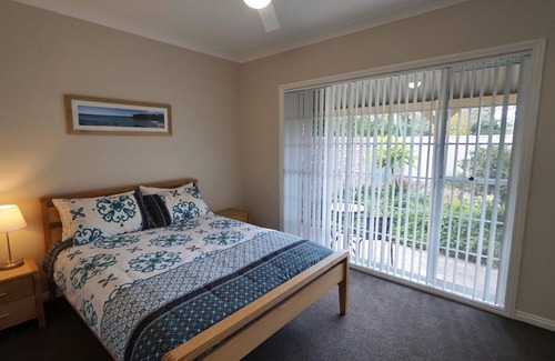 Vincentia Villa | Beach Street Villa - Jervis Bay